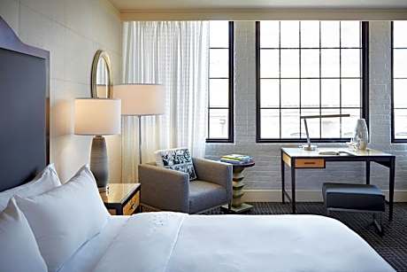 Guest Room, 1 King