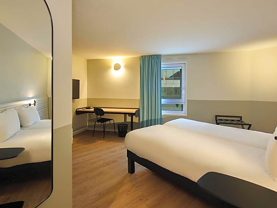 ibis Styles Poissy Paris