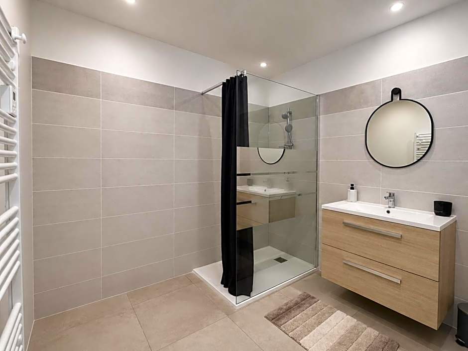 APPART'ICI 4 - Spacieux appartement F3