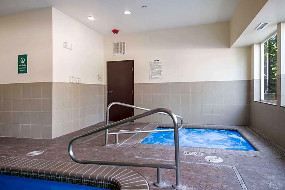 La Quinta Inn & Suites by Wyndham Auburn