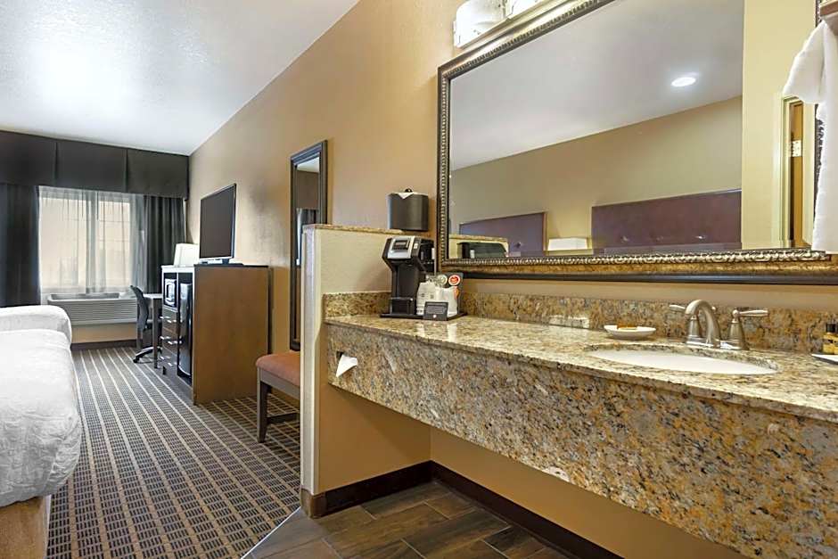 Best Western Plus Yakima Hotel