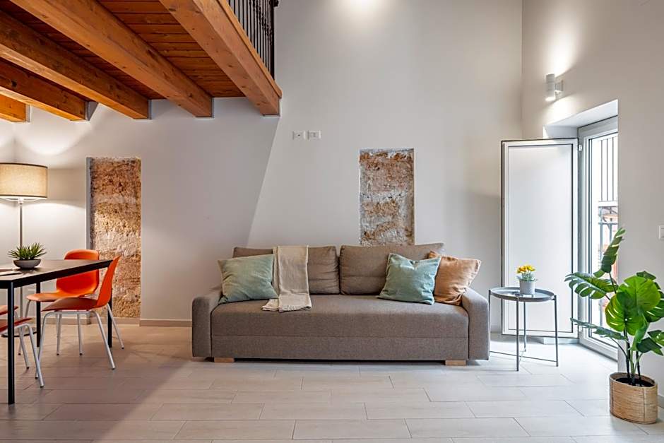 Open Sicily Homes - Near the Central Train Station