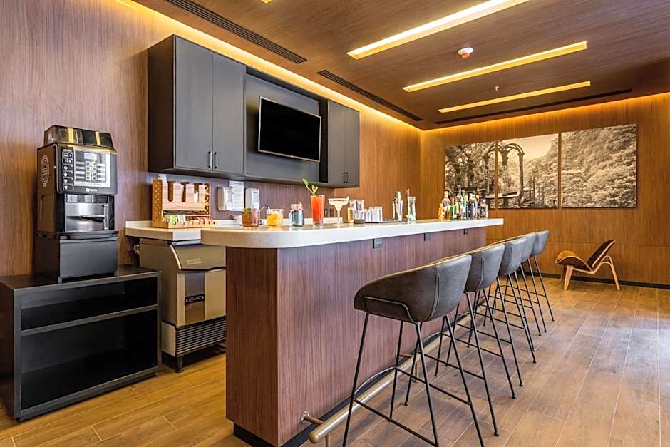 City Express Plus by Marriott San Luis Potosí