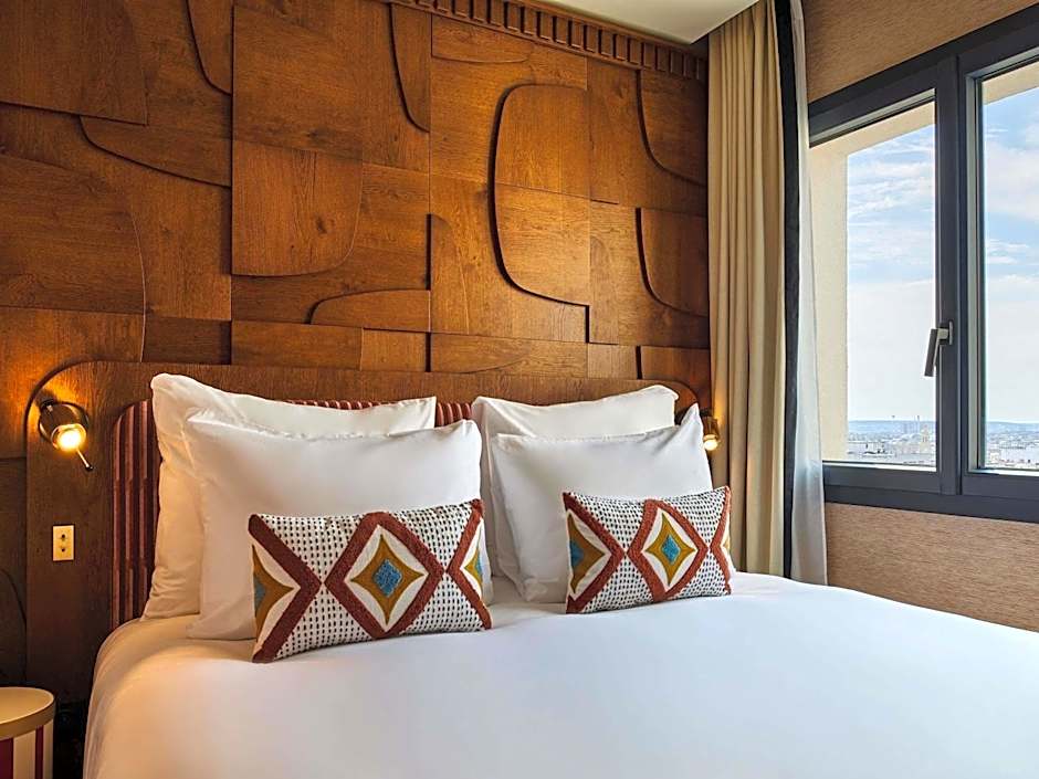 Mercure Paris Butte Montmartre Basilique