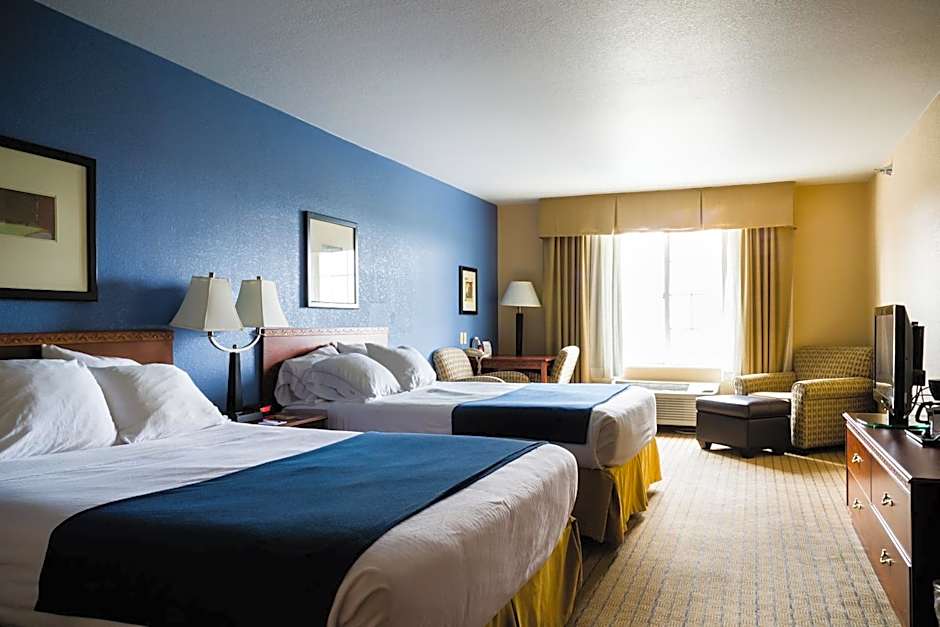 Holiday Inn Express Hotel & Suites Acme-Traverse City By IHG