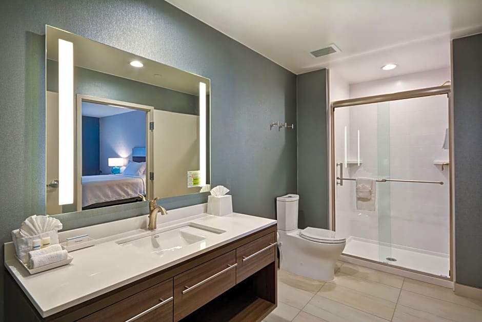 Home2 Suites Plano Legacy West