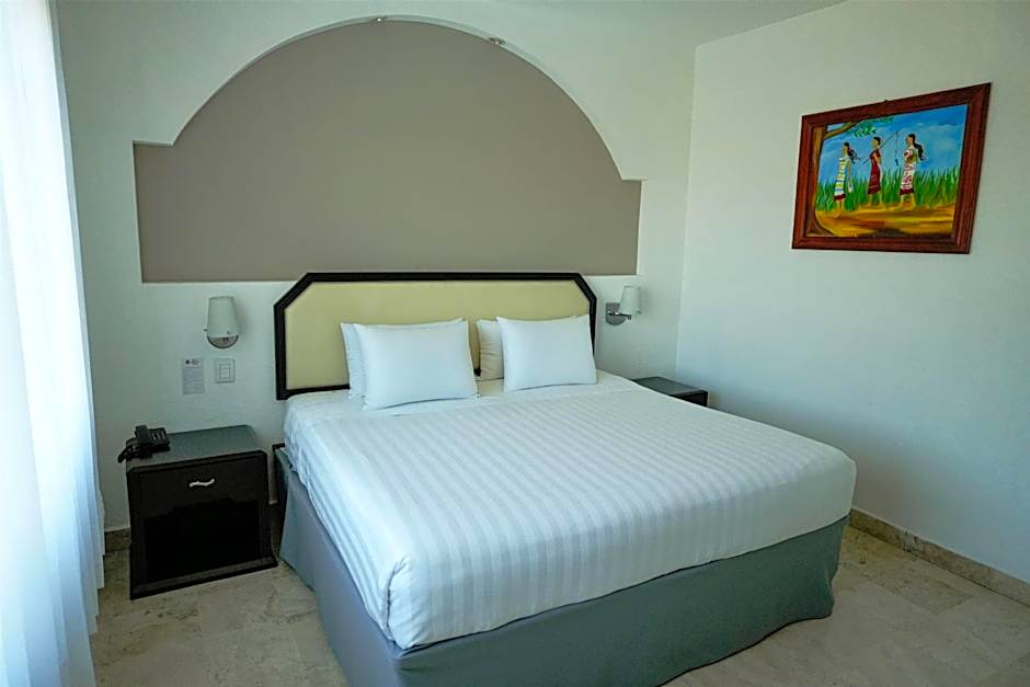 Days Inn by Wyndham Tuxtepec