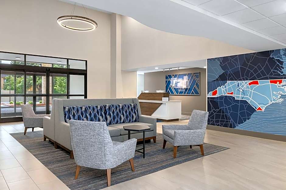 Holiday Inn Express Fayetteville-Fort Bragg