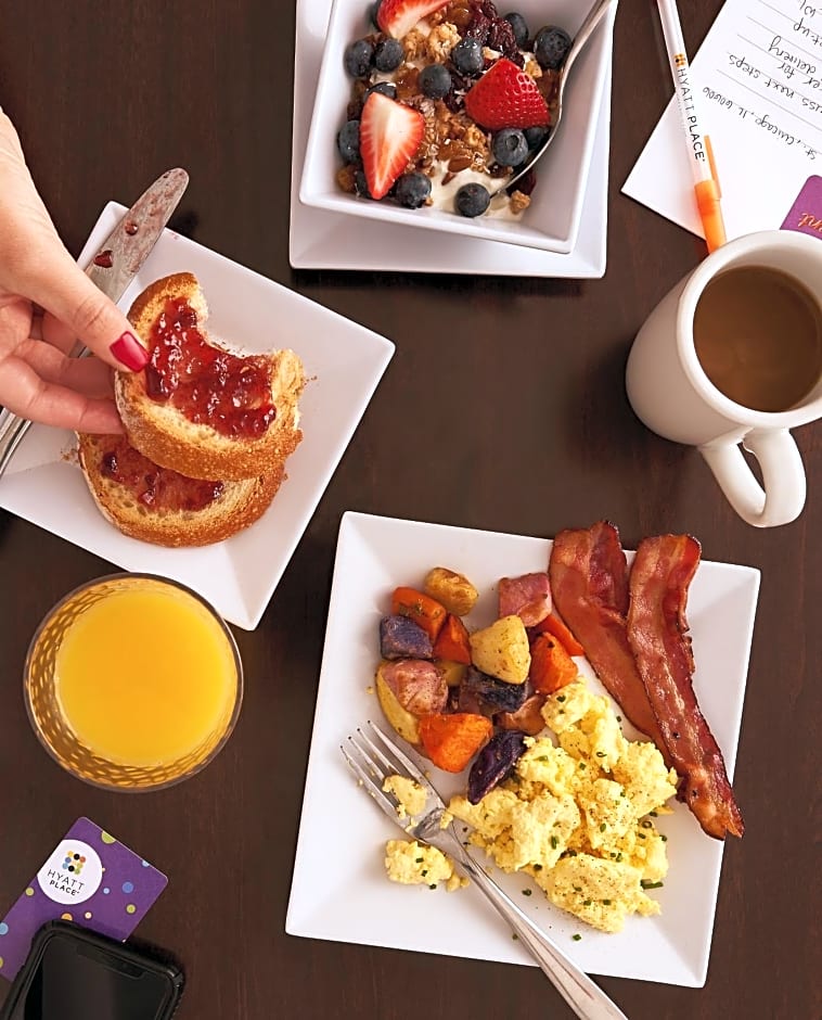 Hyatt Place Miami Airport East