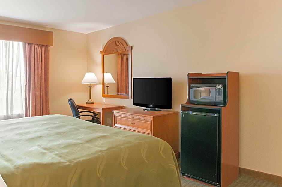 Quality Inn & Suites Houma