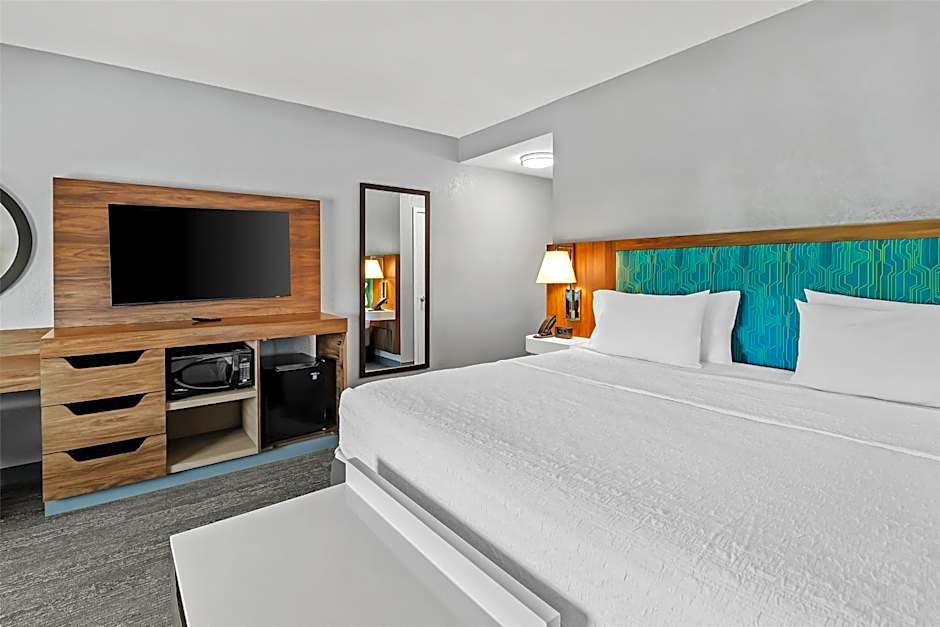 Hampton Inn By Hilton Omaha/West Dodge Road, Old Mill