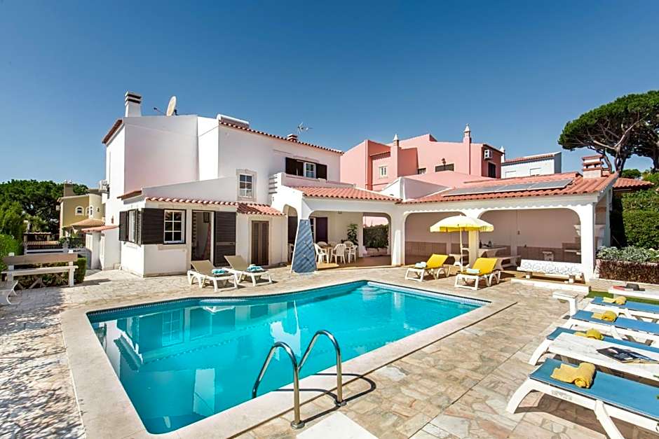 A Fantastic Place for Families, Hilton Hotel are and close to amenities