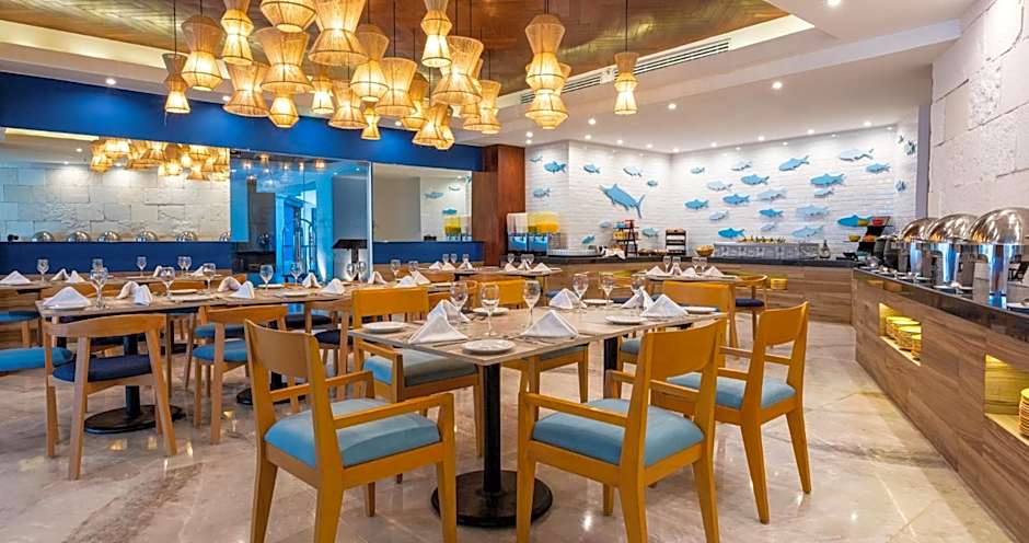 Park Royal Beach Mazatlan