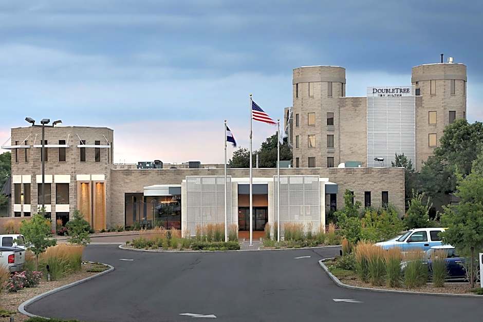 DoubleTree By Hilton Denver Thornton