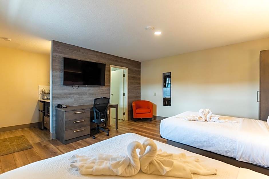 Glengarry Extended Stays