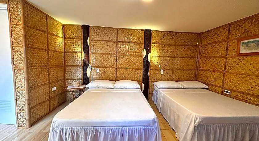 Bamboo House Beach Lodge & Restaurant