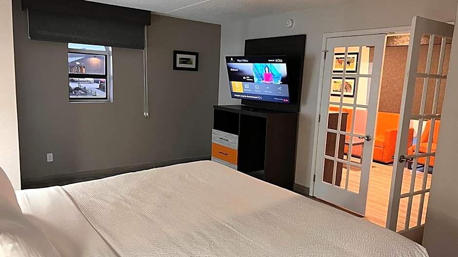 La Quinta Inn & Suites by Wyndham Lexington