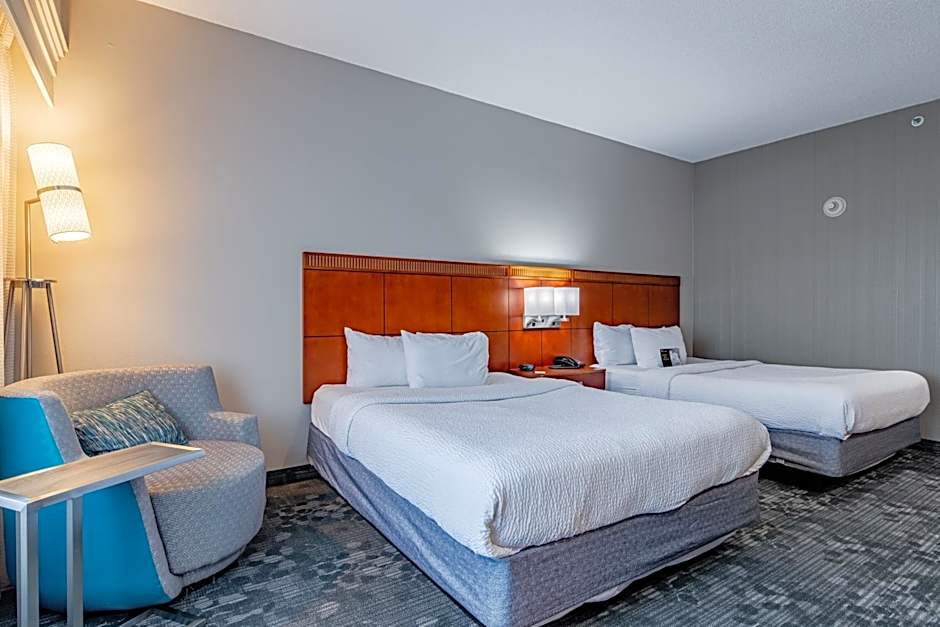 Courtyard by Marriott Brunswick