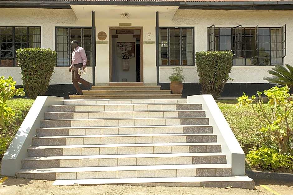 MAKERERE UNIVERSITY GUEST HOUSE