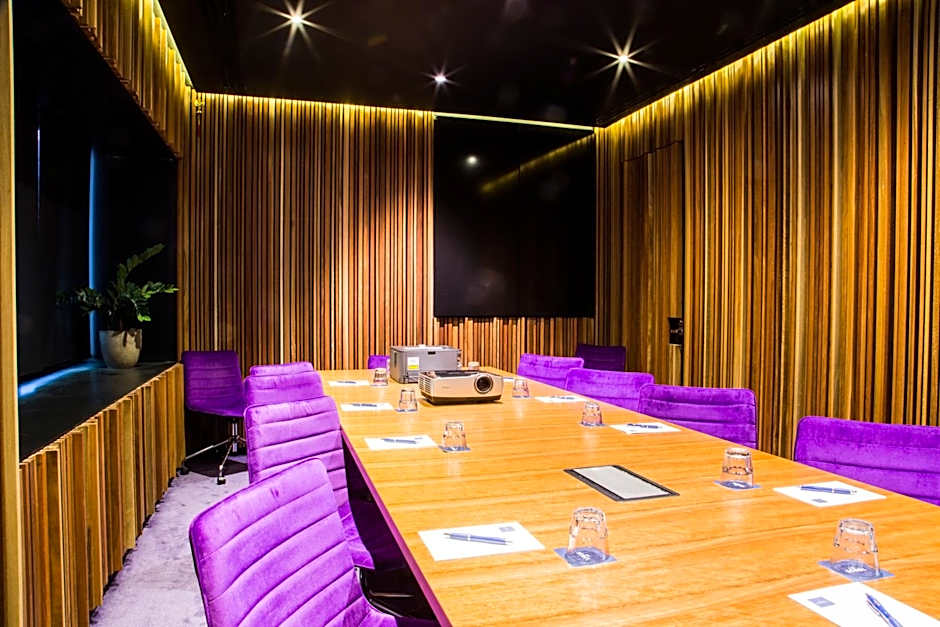 The Sebel Melbourne Docklands