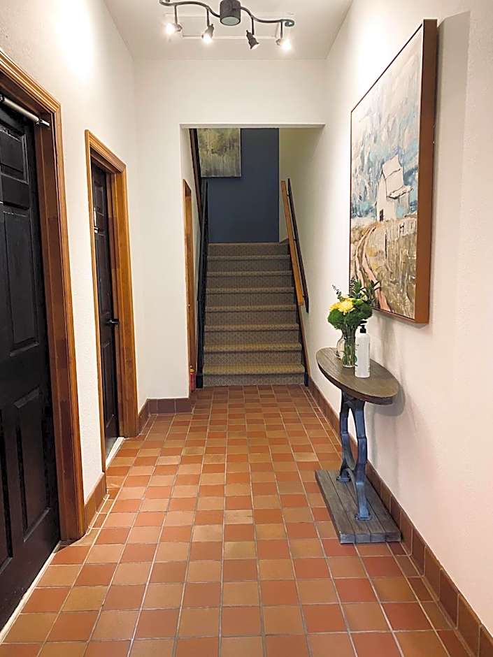 Sylvan Valley Lodge and Cellars