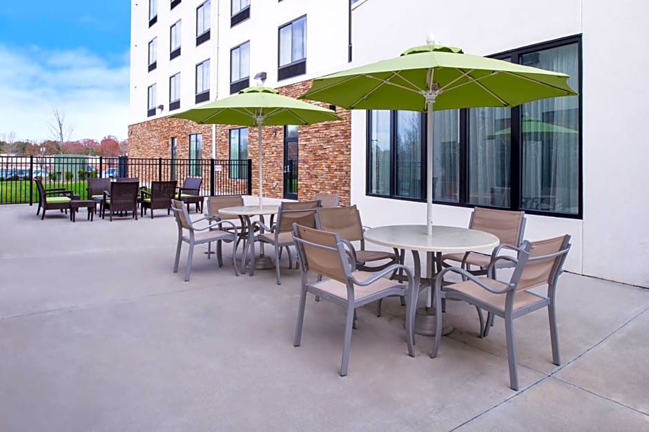 Holiday Inn Express & Suites Monroe By IHG