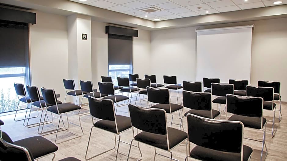 City Express by Marriott Salamanca