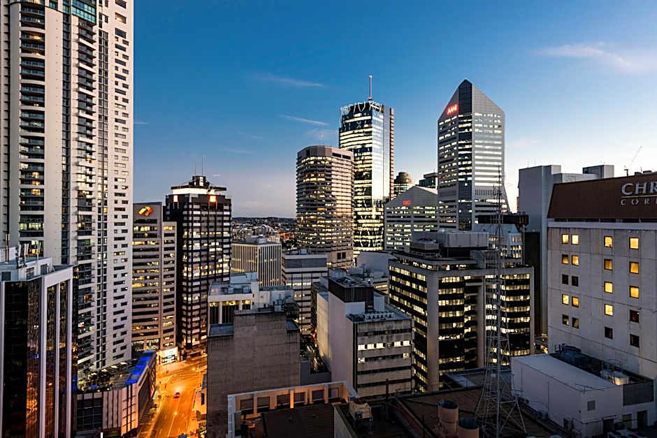 Oaks Brisbane Lexicon Suites