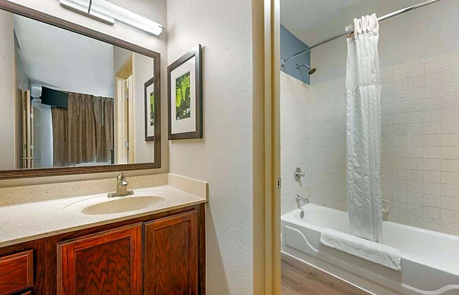 Extended Stay America Suites - Indianapolis - Airport - W. Southern Ave.