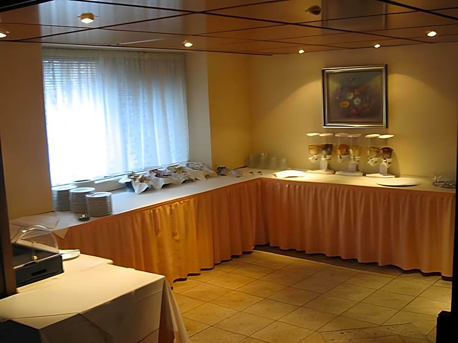 Airport Hotel Filder Post
