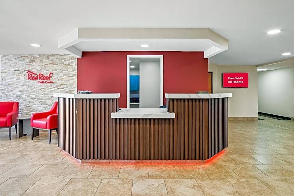 Red Roof Inn & Suites Euless - DFW Airport Southwest