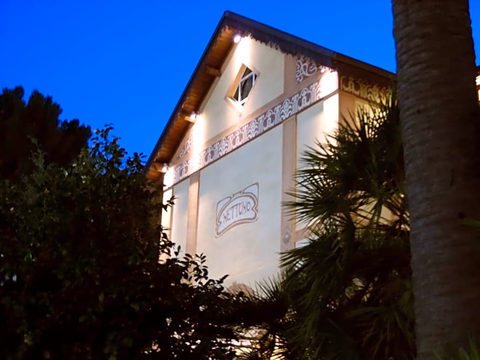 Suite Hotel Nettuno