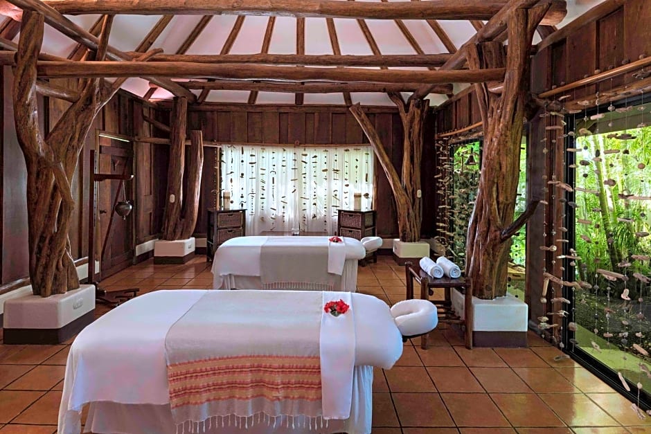 Punta Islita, Autograph Collection