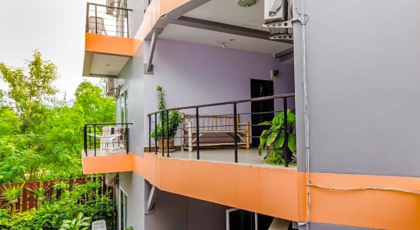 Baan Yuyen Karon Guesthouse