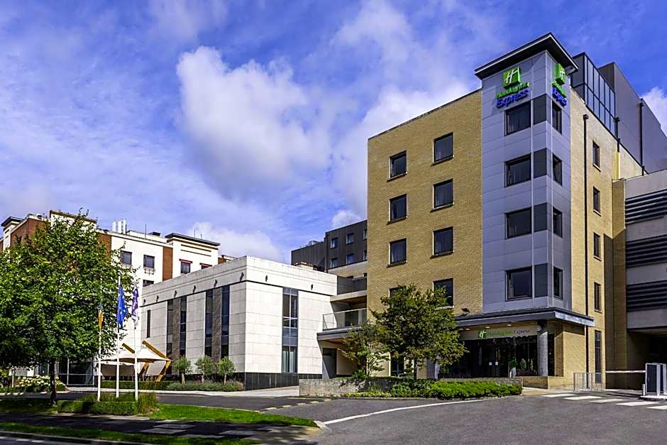 Holiday Inn Express Dublin-Airport By IHG