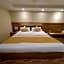 Hotel Rishi International - Grant Road