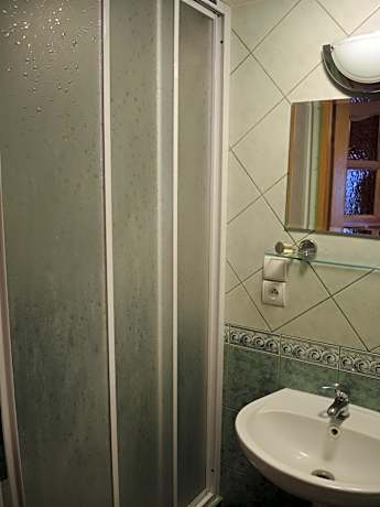 Duplex Quadruple Room