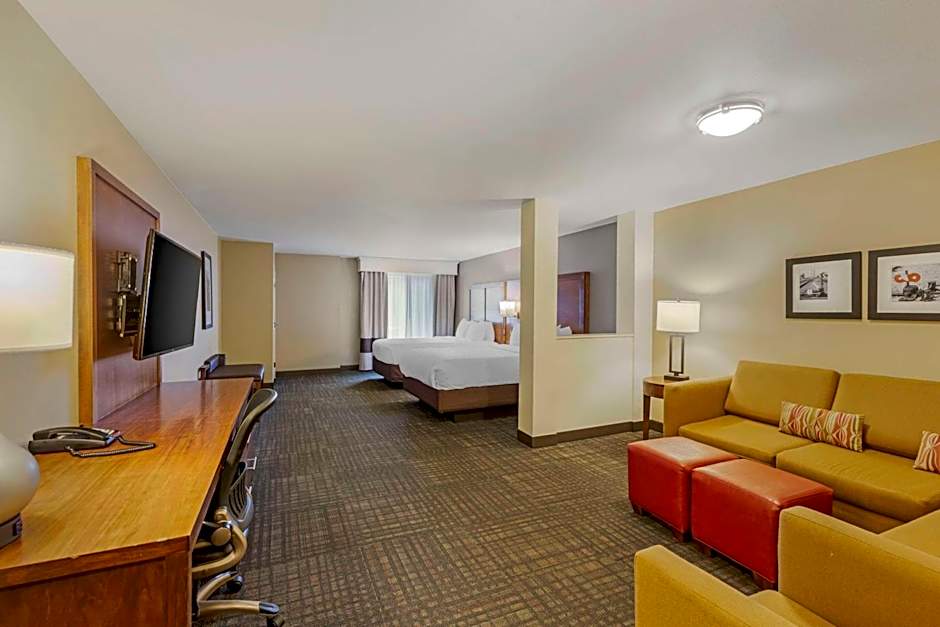 Comfort Suites Loveland Johnstown