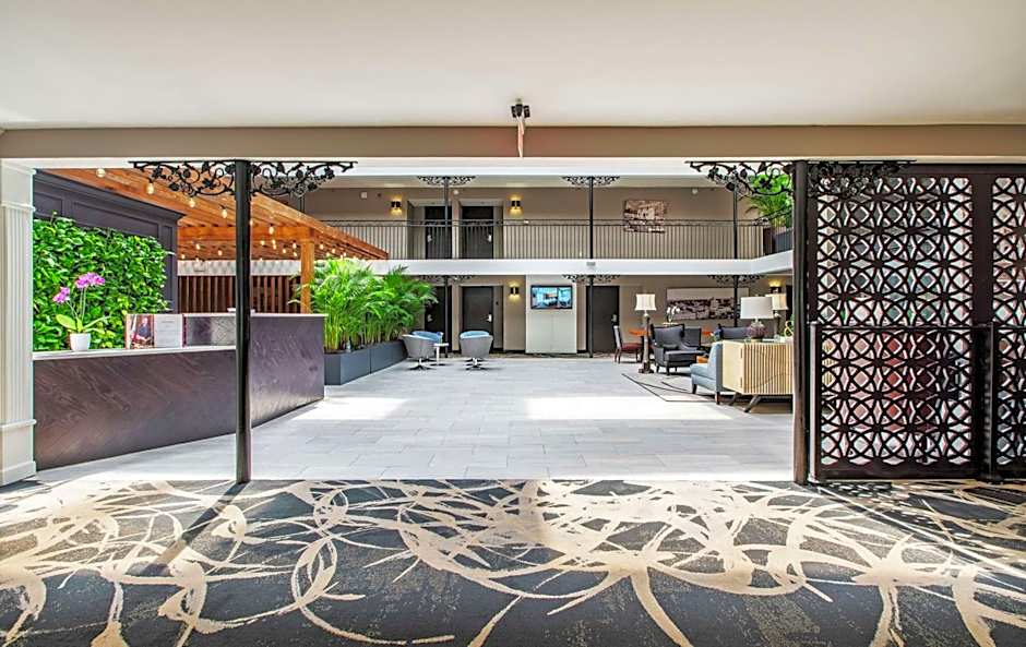 The Burgundy Hotel, Tapestry Collection by Hilton