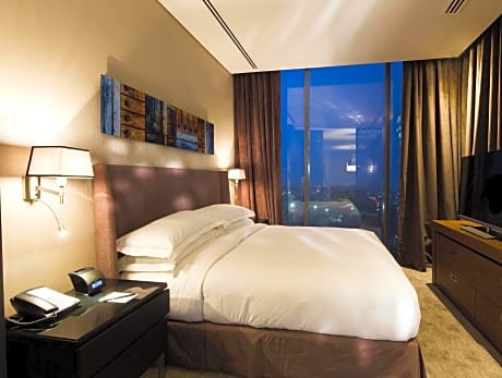 King Room with Garden View
