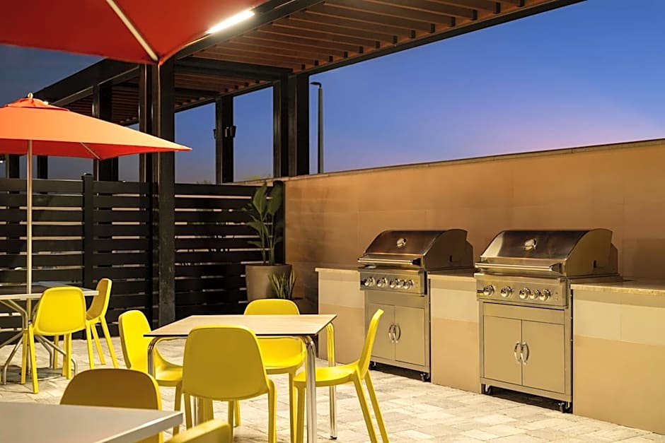 Home2 Suites by Hilton Winter Haven