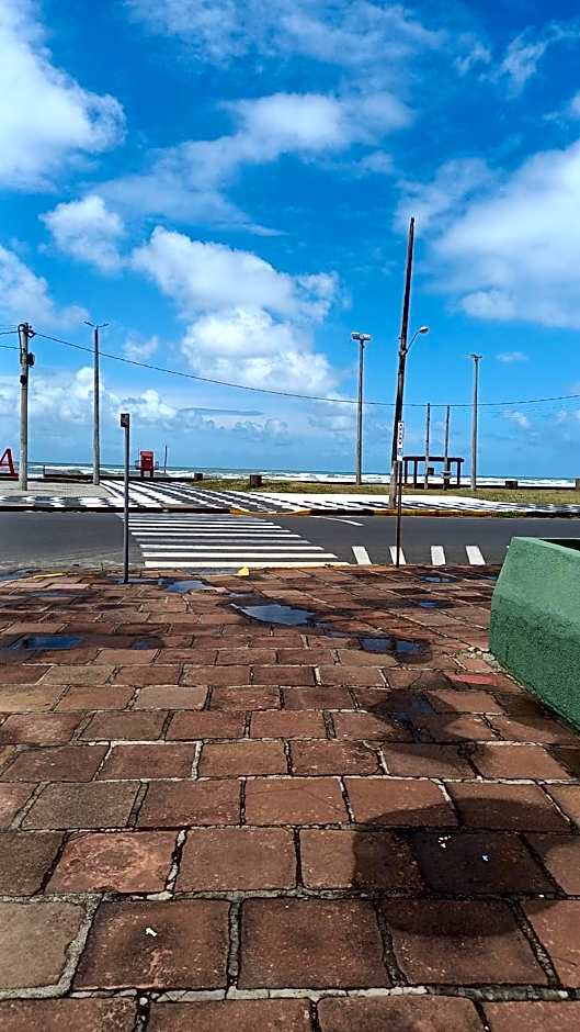 Apartamento à Beira-Mar e Centro Tramandaí Frente calçadão