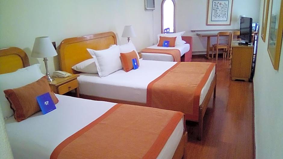 Hotel Canciller - Ex Hotel Presidente