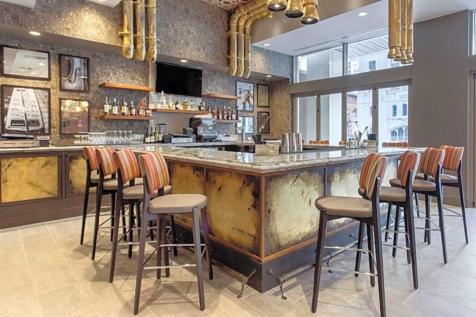 Cambria Hotel Philadelphia Downtown Center City