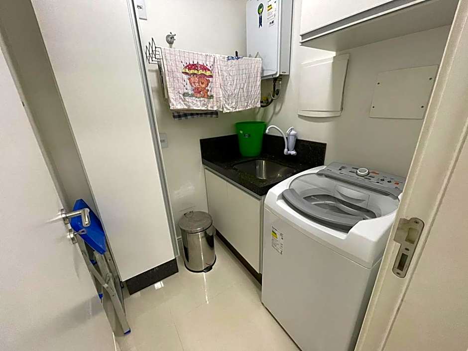 Cód 21- Apartamento com vista frente mar!