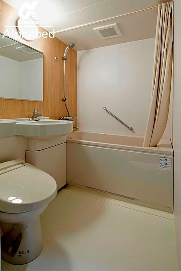 ALPHABED INN Takamatsuekimae
