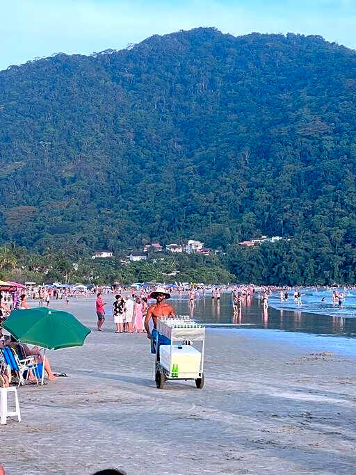 Villa Tavares - casa com piscina na praia da Lagoinha