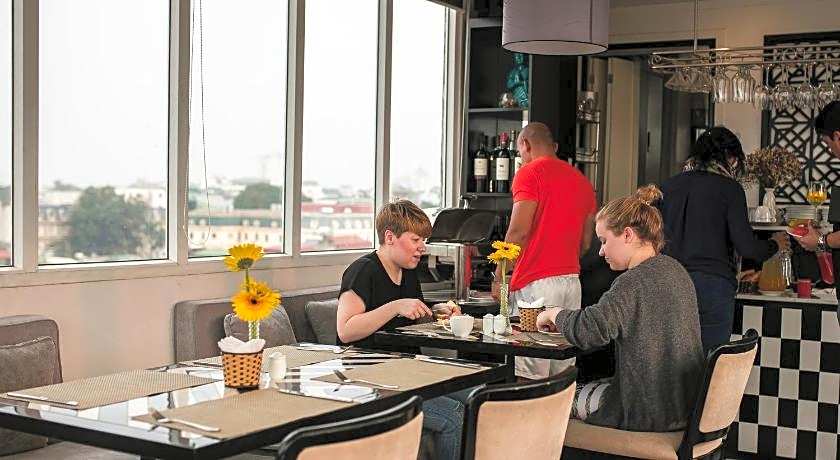 Serenity Diamond Hotel