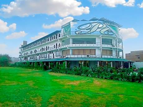 Pakistan Club Inn Hotel PCI