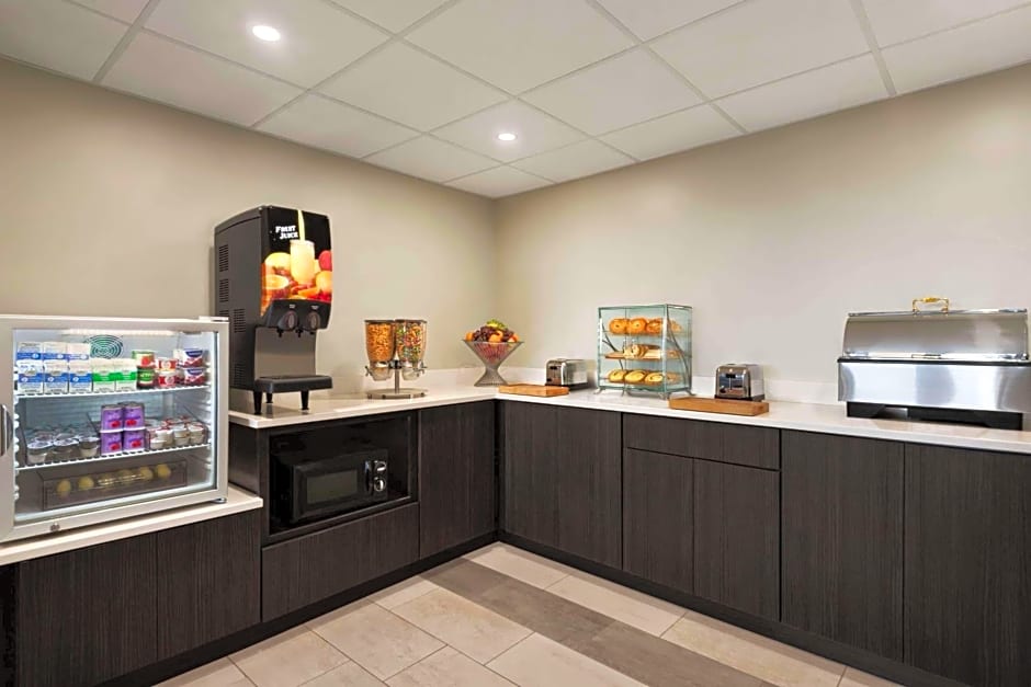 AmericInn by Wyndham Dodgeville
